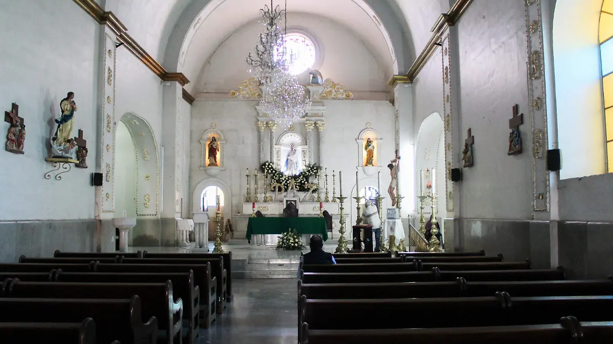 Iglesia Virgen de la Candelaria - Mike Acosta (8)